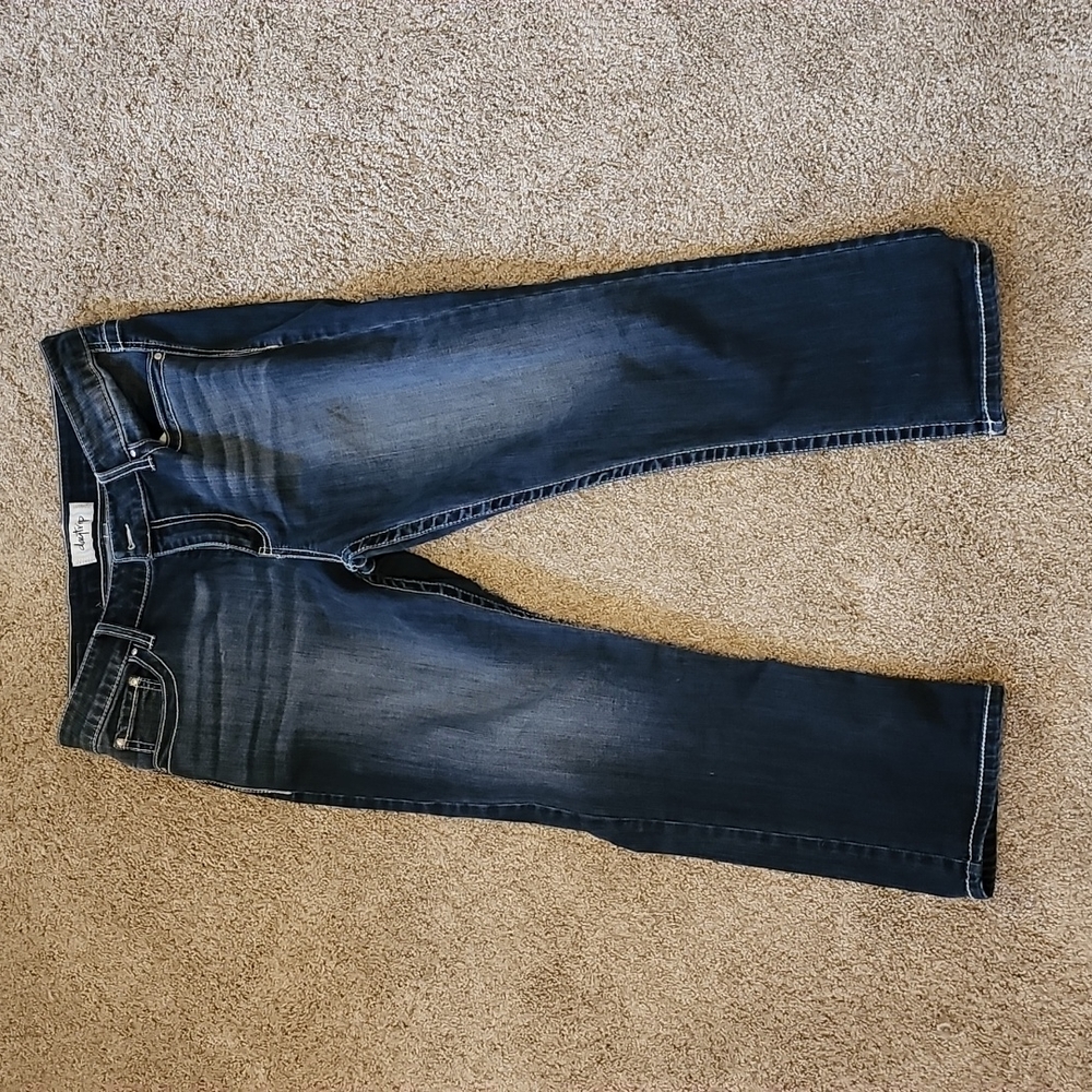 Women's Daytrip Capri Jeans